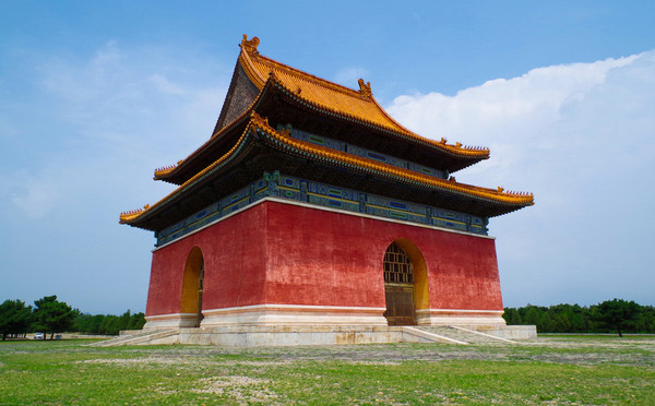 East-Qing-Tombs_1[1]