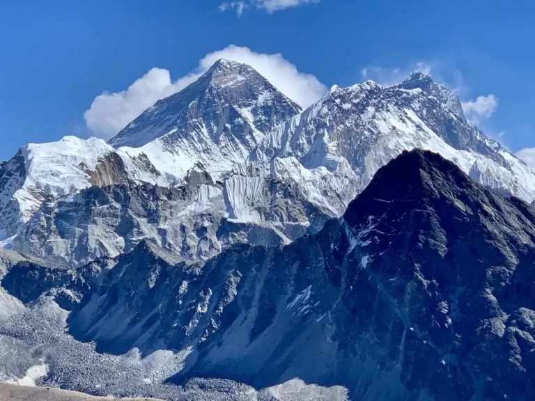 Views-of-Mount-Everest-1536x1152 (1)