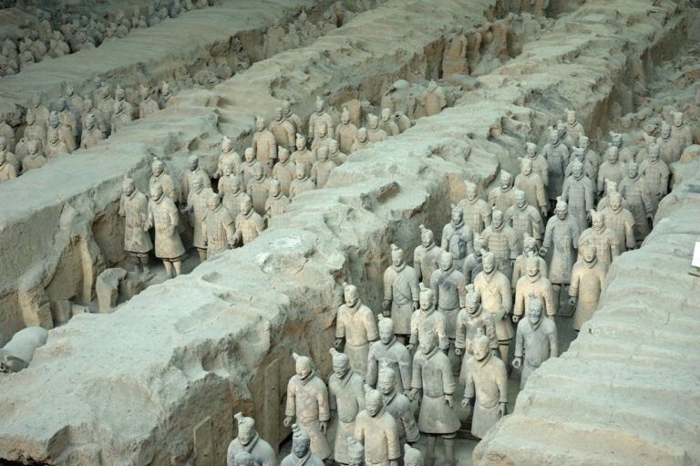 2008-04-20_terracotta-soldiers_0