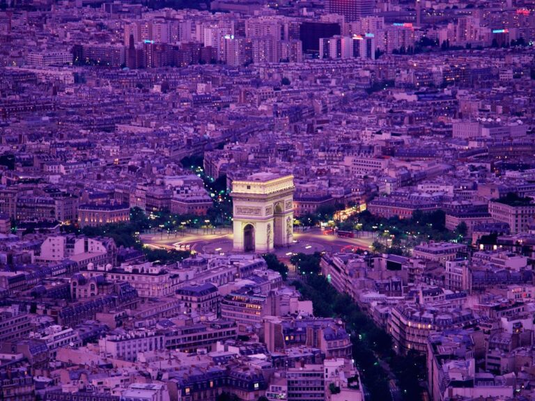 Arc-de-Triomphe-Paris-France-Aerial-View-Wallpaper