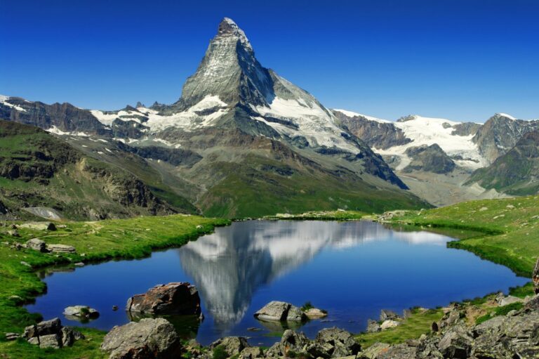 Matterhorn-Switzerland-1200x798[1]
