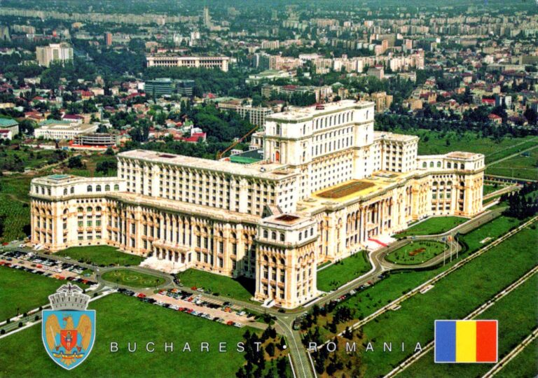 ROMANIA+(Bucharest)+-+Palace+of+the+Parliament[1]