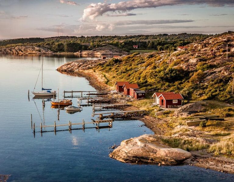 Sailing-the-Stockholm-archipelago-14[1]
