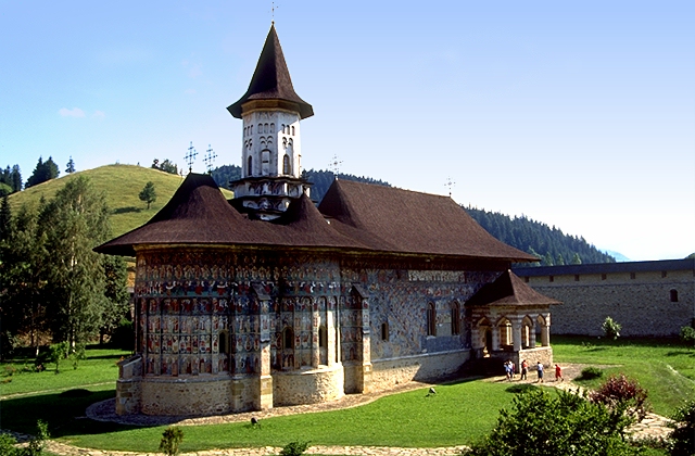 Sucevita-Monastery-11