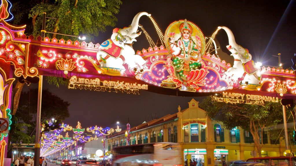 Best 8 Things to DO in Little India Singapore