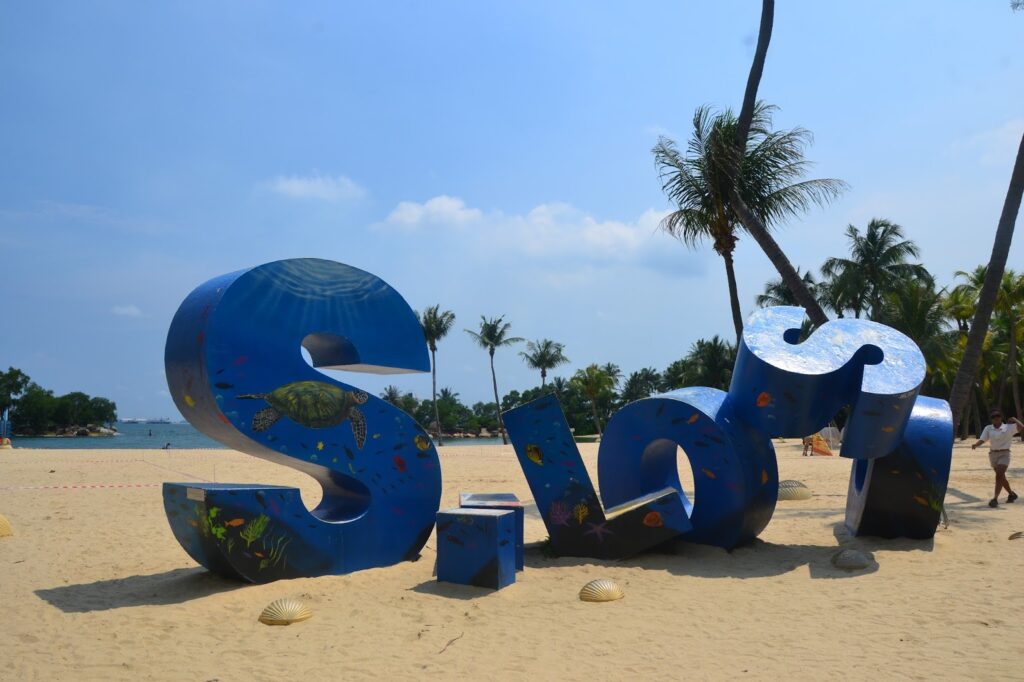 Best 10 Things to DO in Siloso Beach SENTOSA Singapore