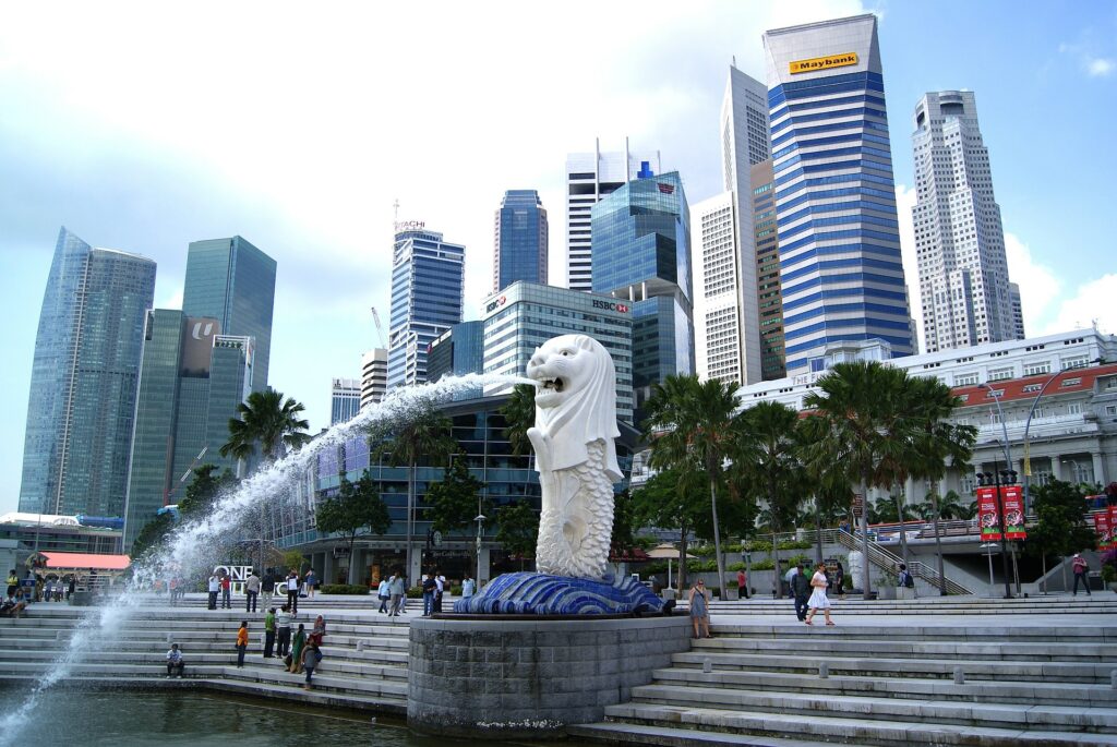 Exploring Merlion Statues in Singapore